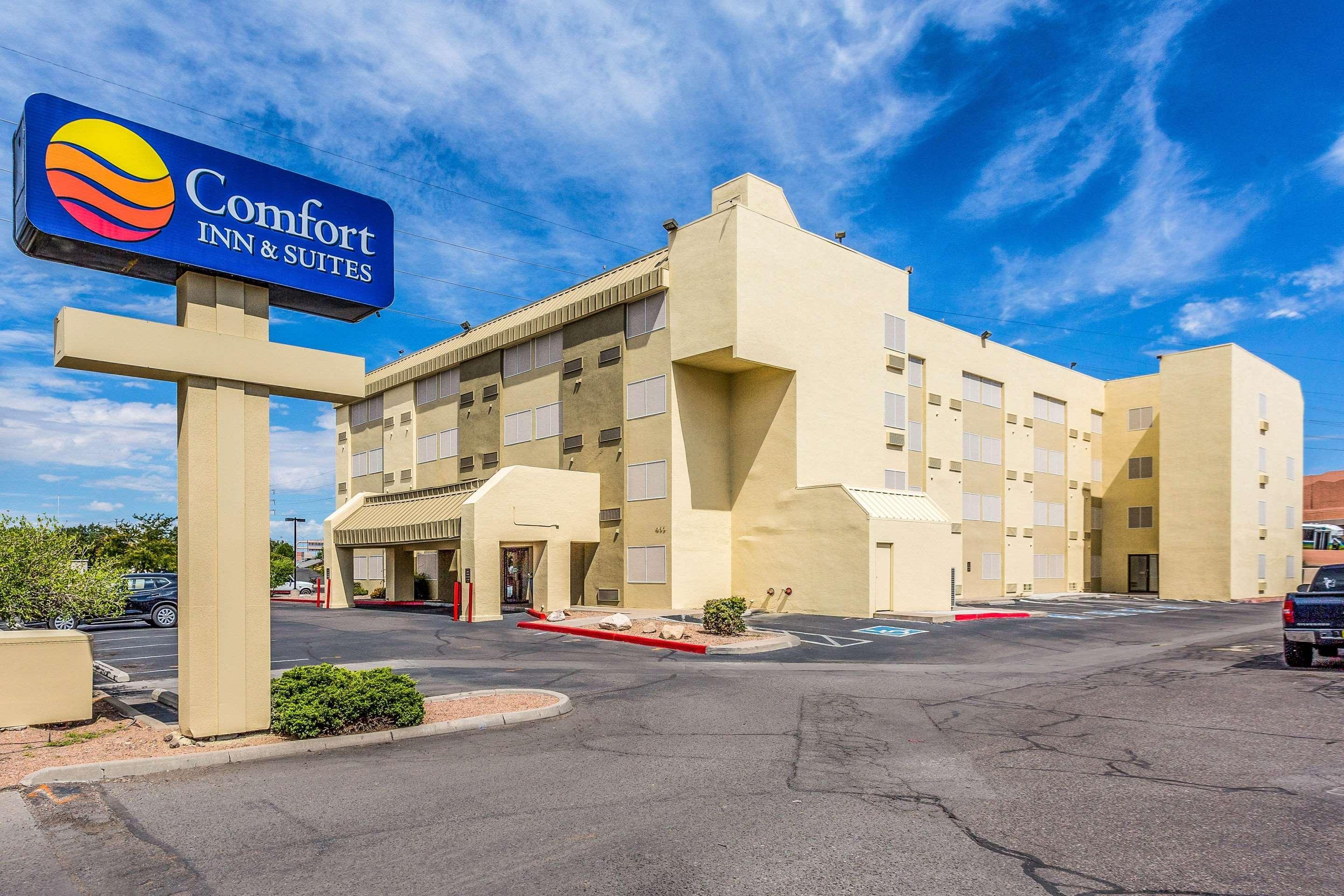 Comfort Inn & Suites Albuquerque Downtown Экстерьер фото